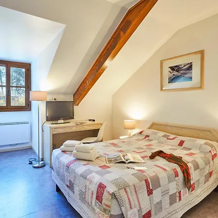 Hotel National 2*