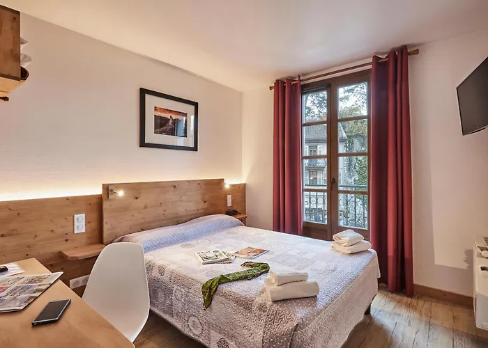 Cit'hotel Le National ホテル 2*
