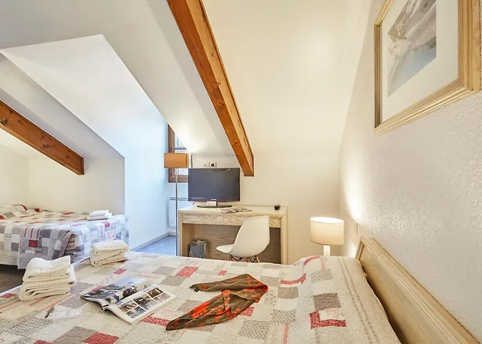 Cit'hotel Le National 2*
