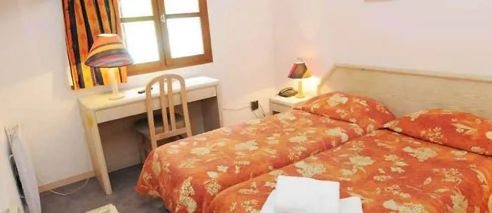 Cit'hotel Le National 2* クリューズ