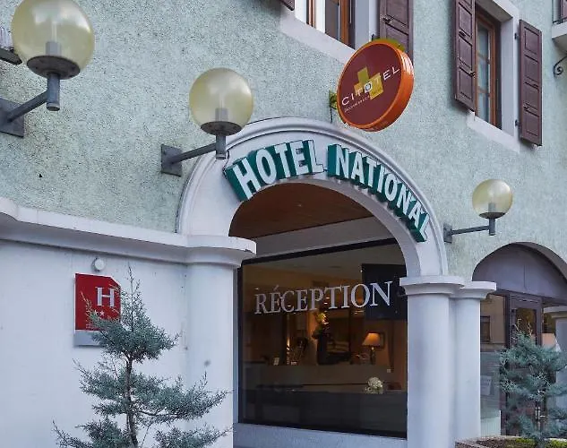 Cit'hotel Le National ホテル