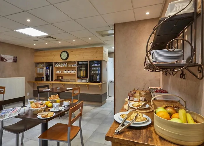 ホテル Cit'hotel Le National 2*