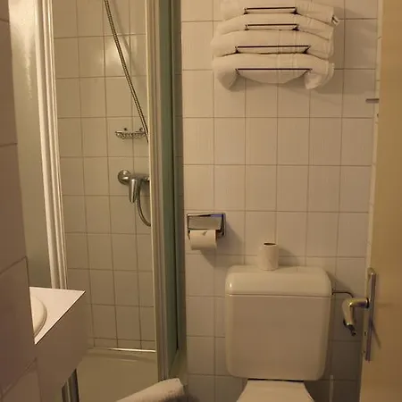 Cit'hotel Le National 2*