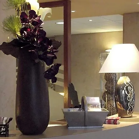 Cit'hotel Le National Hotel Cluses