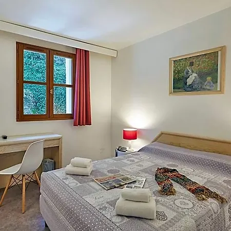 Cit'hotel Le National 2*